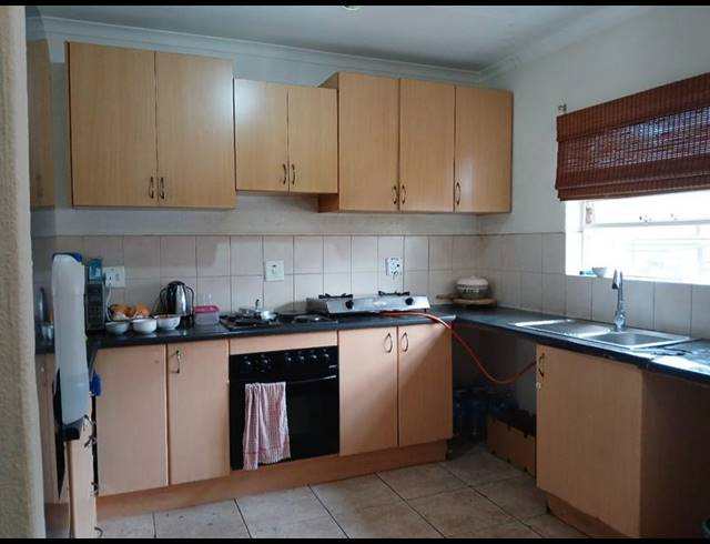 2 BEDROOM APARTMENT FOR SALE IN VORNA VALLEY